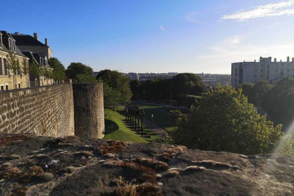 Appartement Au Coeur Des Remparts Булон сюр Мер Екстериор снимка