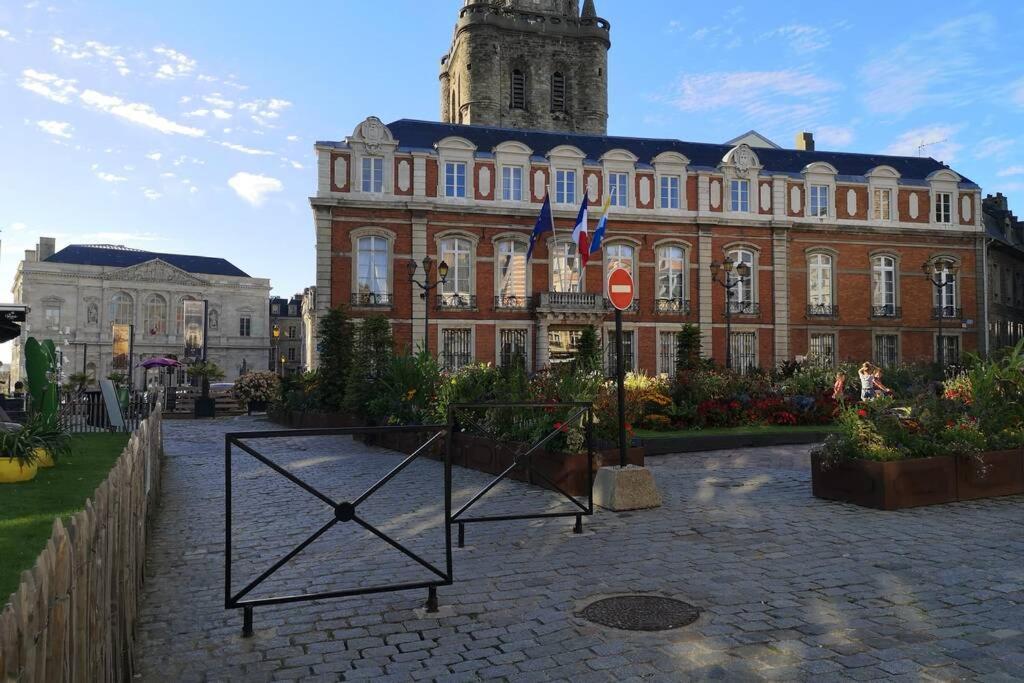 Appartement Au Coeur Des Remparts Булон сюр Мер Екстериор снимка